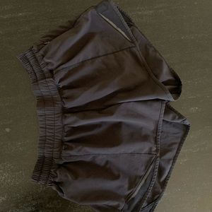 Lululemon hotty hot shorts!